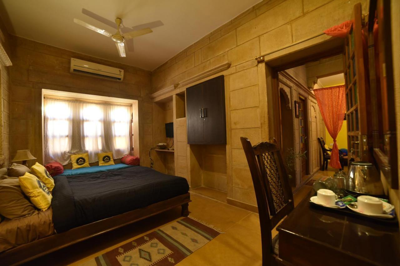 The Hosteller Jaisalmer Extérieur photo